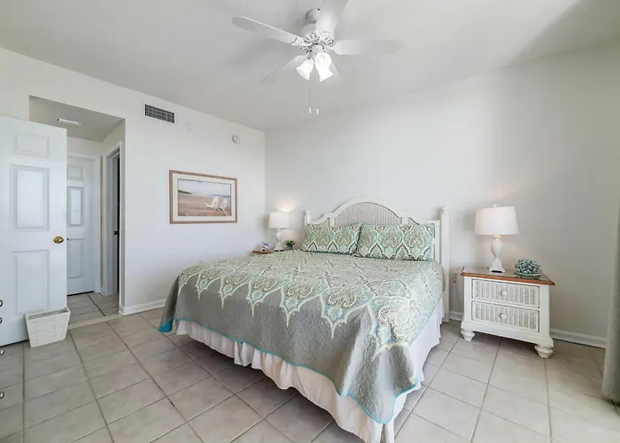 Apartment Club D-506 Beachfront-tons Of Amenities-3-restaurants-incredible Views