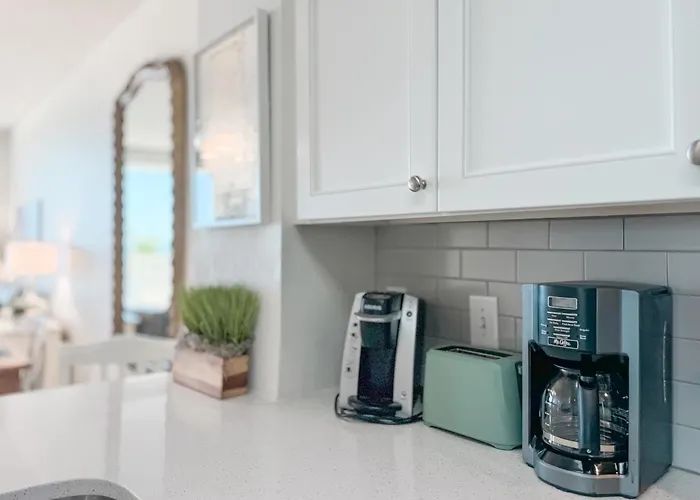 Apartment Club D-506 Beachfront-tons Of Amenities-3-restaurants-incredible Views *